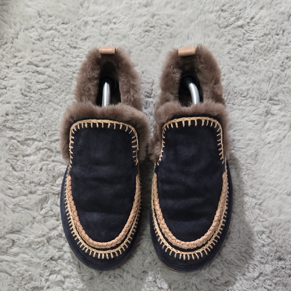 Laidback London dark blue genuine suede Jude Crochet Suede slip on shoes size 7